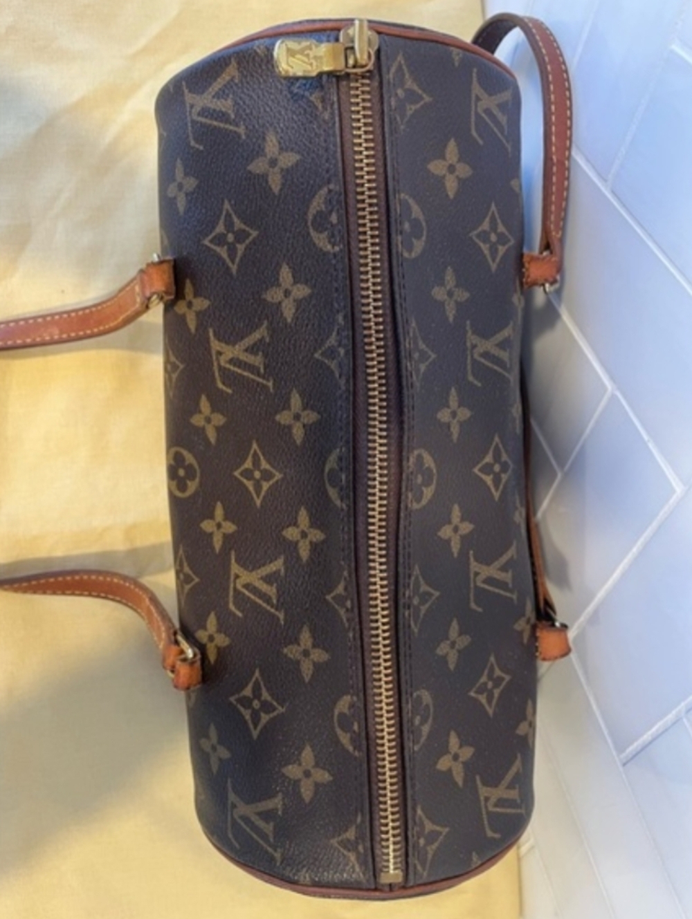 LOUIS VUITTON Papillon 30 Monogram Canvas Satchel Bag Brown - Picture 12 of 16